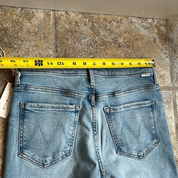 Mother The Insider Crop Step Fray Limited Edition 27 NWT - Picture 10 of 14